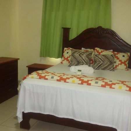 Hotel Enrique I Gazcue, Bed And Breakfast Santo Domingo Luaran gambar