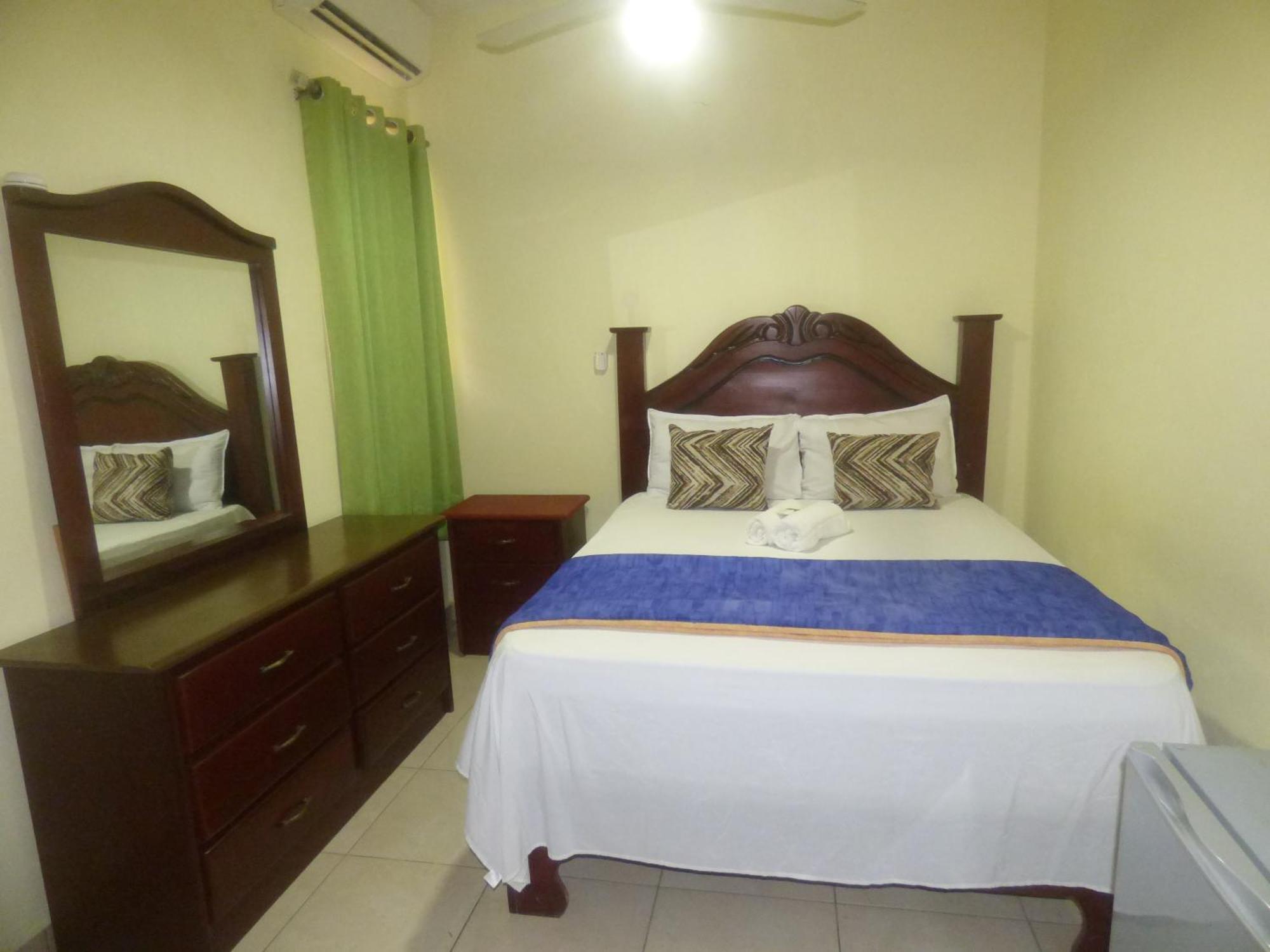 Hotel Enrique I Gazcue, Bed And Breakfast Santo Domingo Luaran gambar