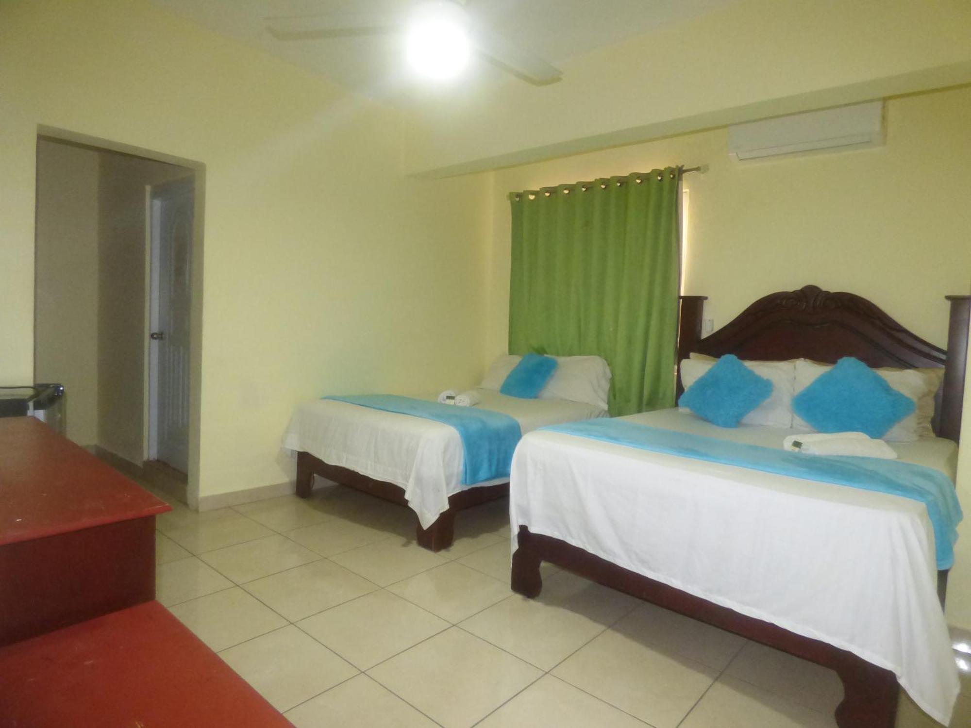 Hotel Enrique I Gazcue, Bed And Breakfast Santo Domingo Luaran gambar