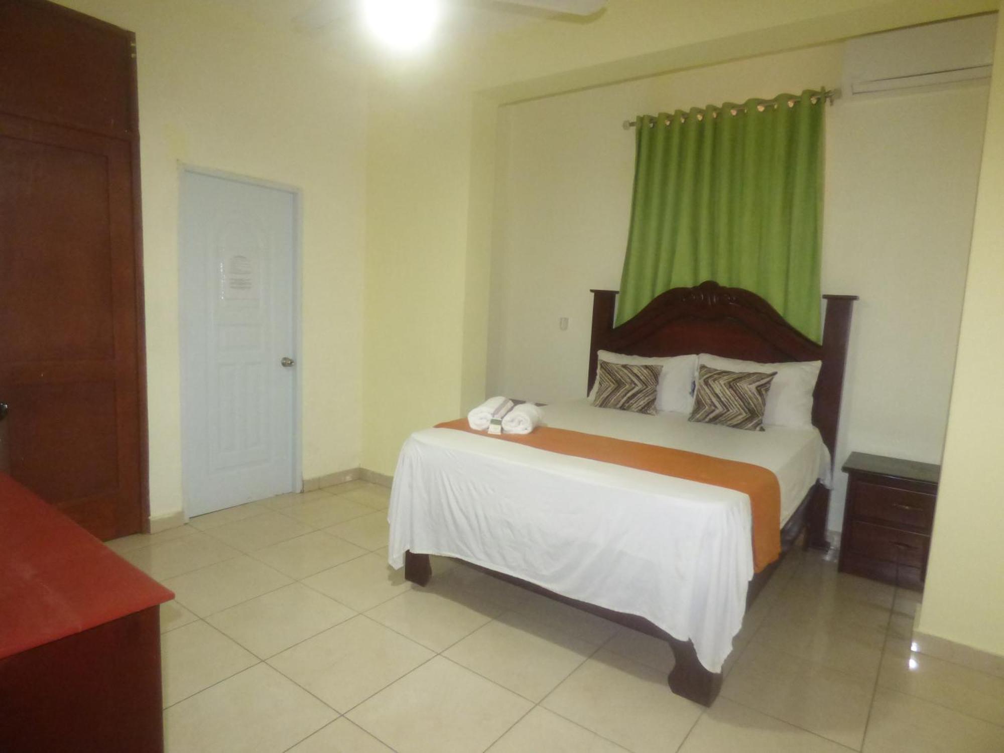 Hotel Enrique I Gazcue, Bed And Breakfast Santo Domingo Luaran gambar